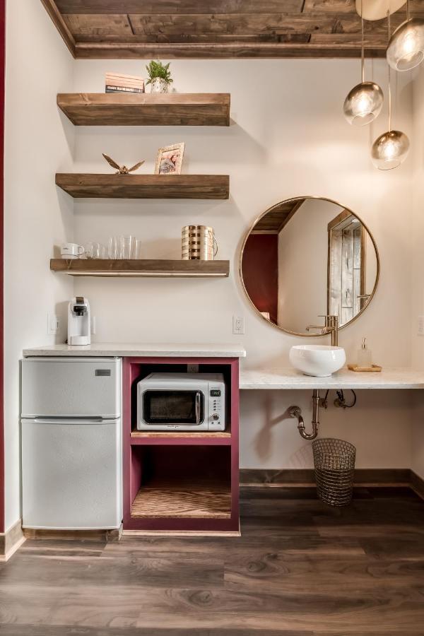 The Port Of Prescott Boutique Hotel 외부 사진